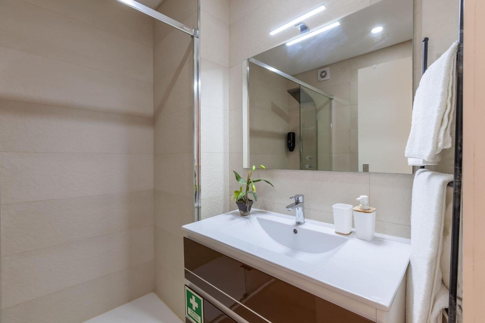 Apartamento Lirio - Minho'S Guest Брага Екстериор снимка